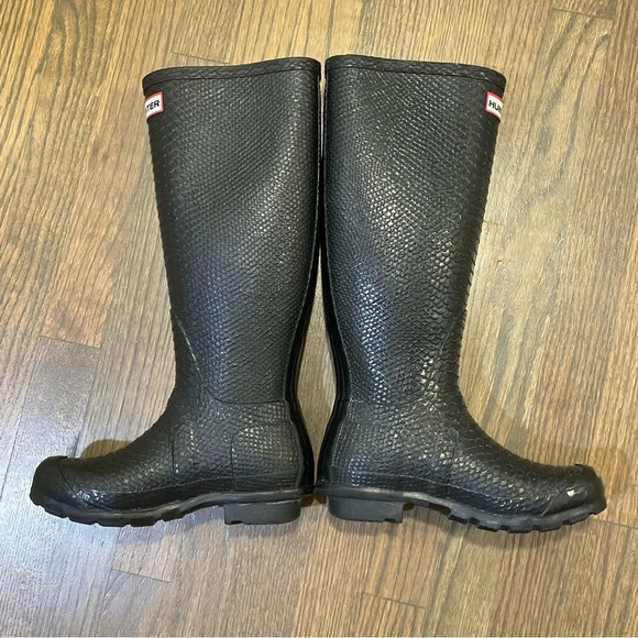 Hunter Limited Edition Carnaby Boa Embossed Tall Rain Boot US Size 5 - Picture 6 of 13